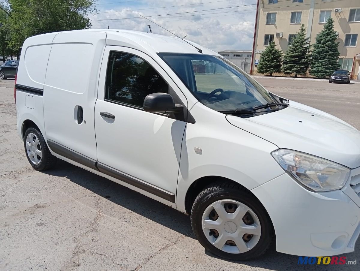 2014' Dacia Dokker photo #2