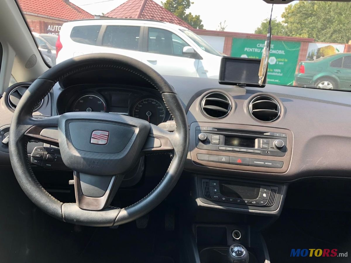 2013' SEAT Ibiza photo #5