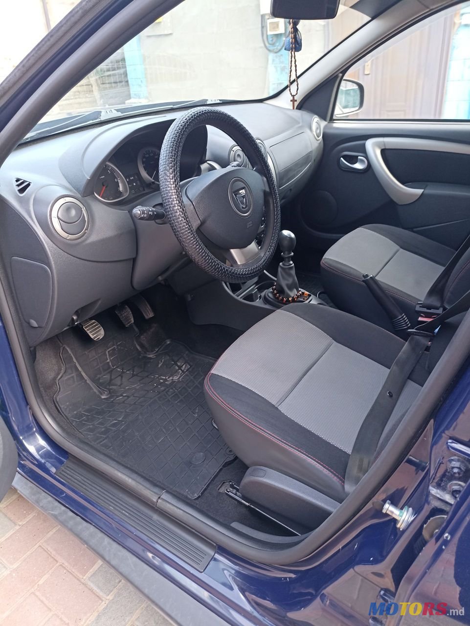 2013' Dacia Duster photo #6