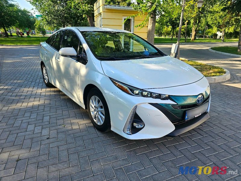 2018' Toyota Prius Prime photo #2