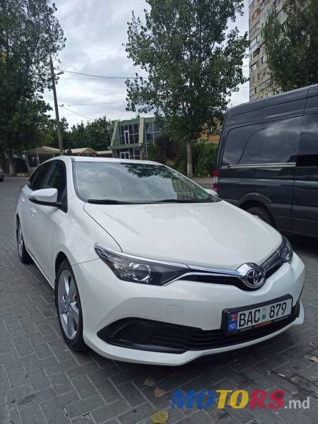 2016' Toyota Auris photo #1