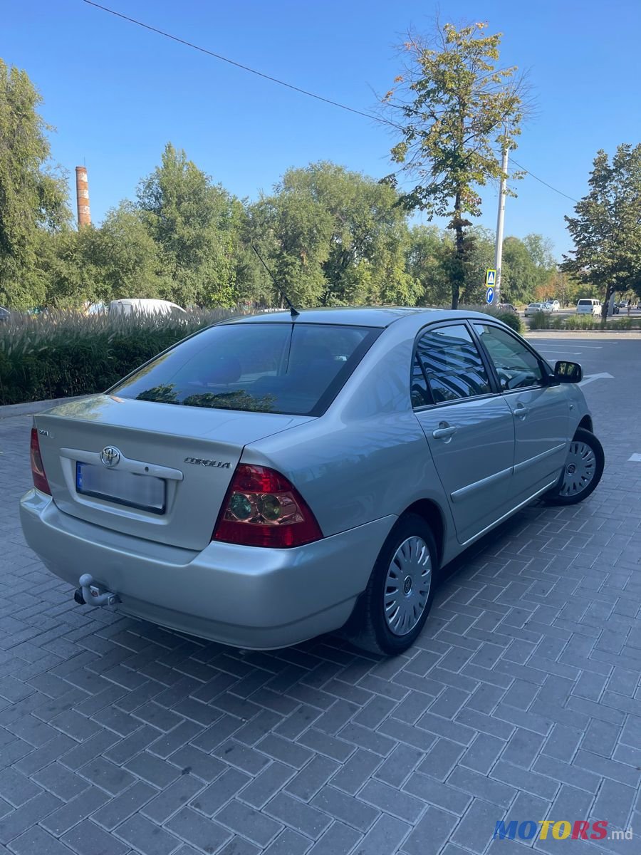 2005' Toyota Corolla photo #4