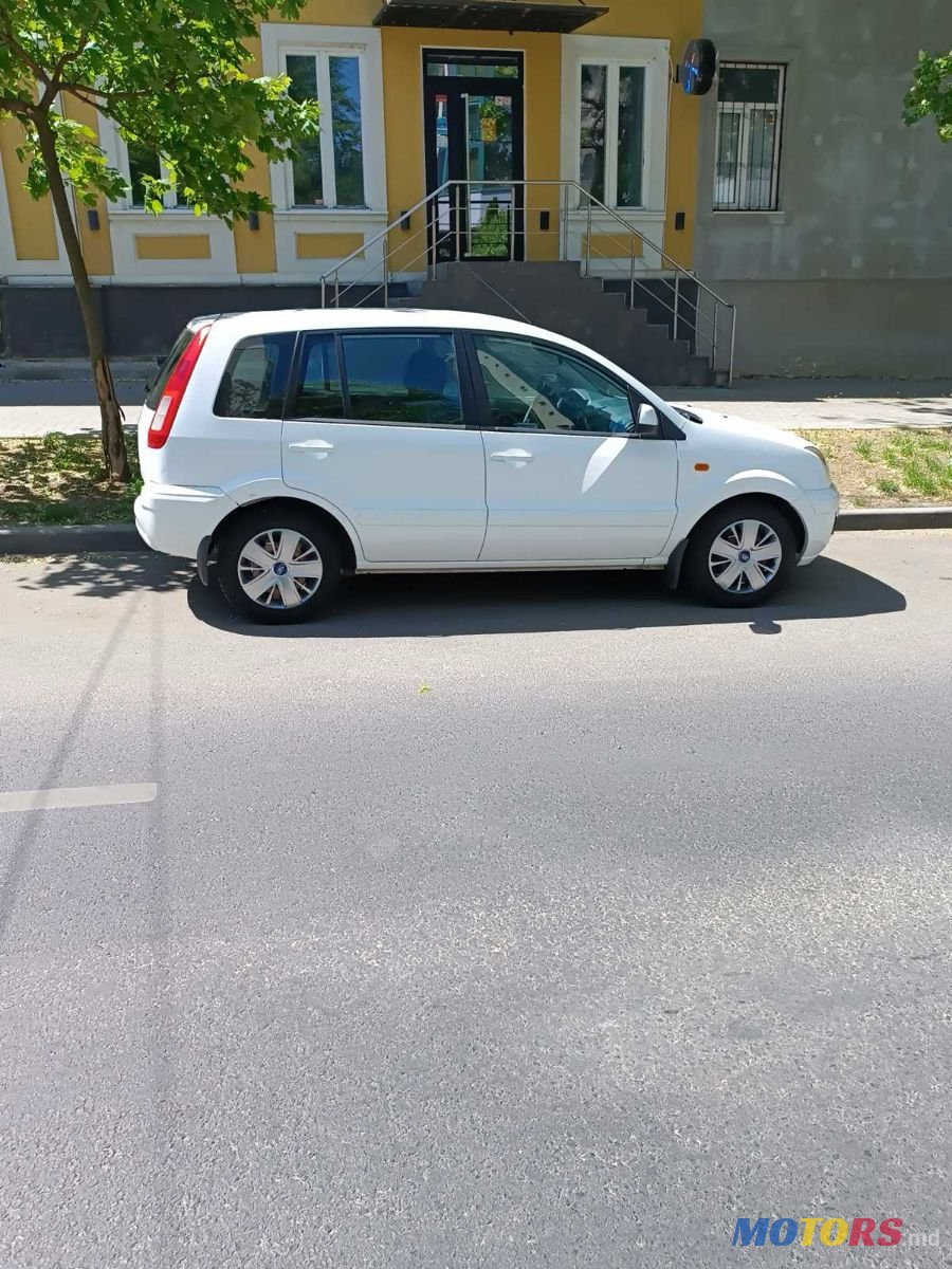 2010' Ford Fusion photo #1