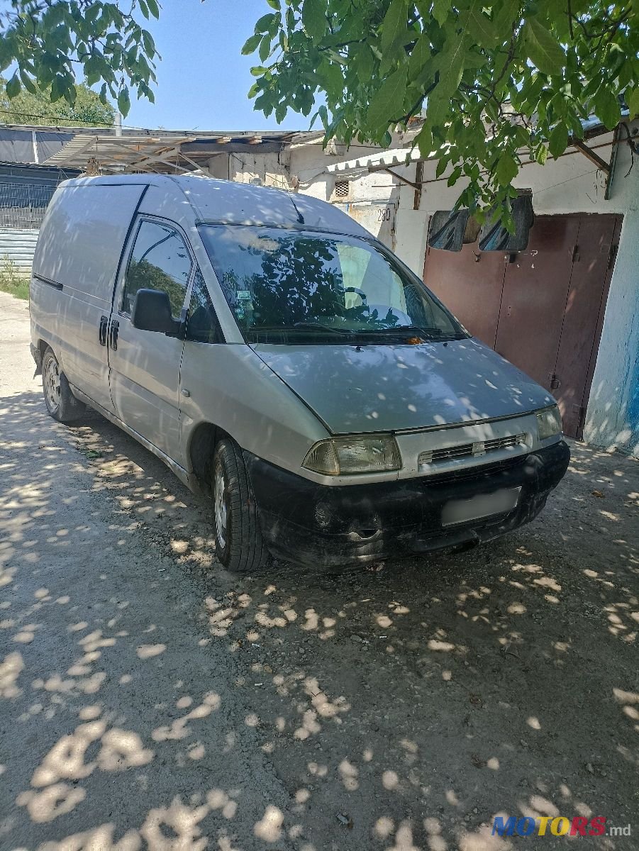 2002' Peugeot Expert photo #1