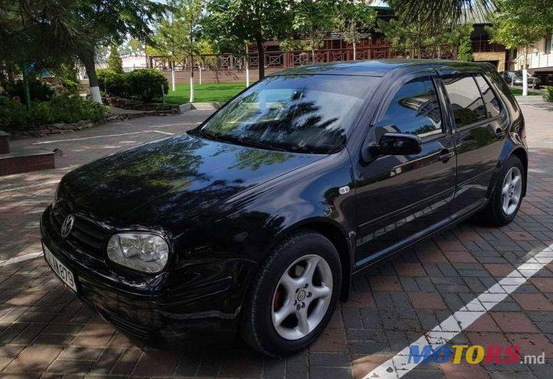 2000' Volkswagen Golf photo #1