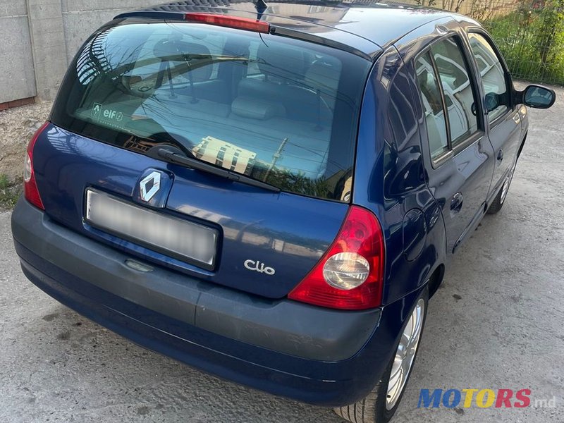2004' Renault Clio photo #4