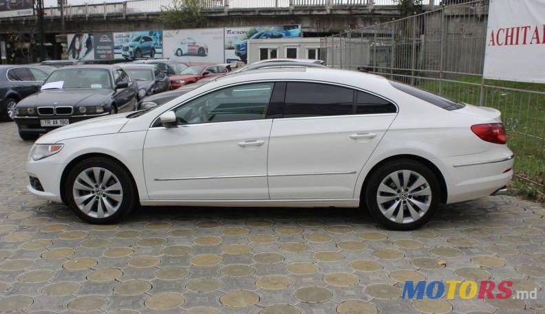 2011' Volkswagen Passat CC photo #1