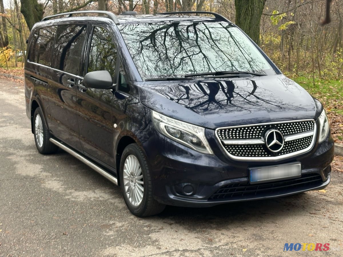 2017' Mercedes-Benz Vito photo #2