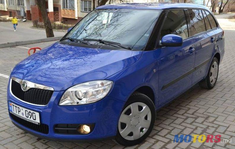 2008' Skoda Fabia photo #1