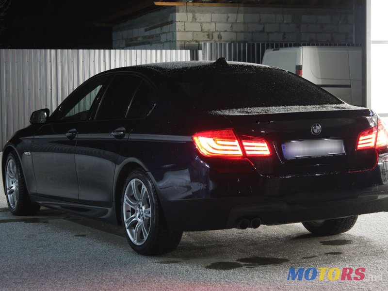 2012' BMW 5 Series photo #4