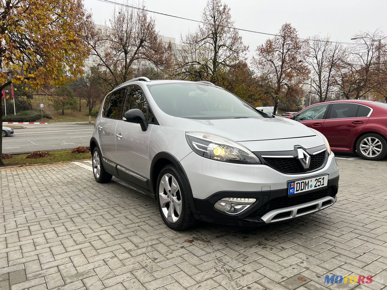 2014' Renault Scenic photo #6