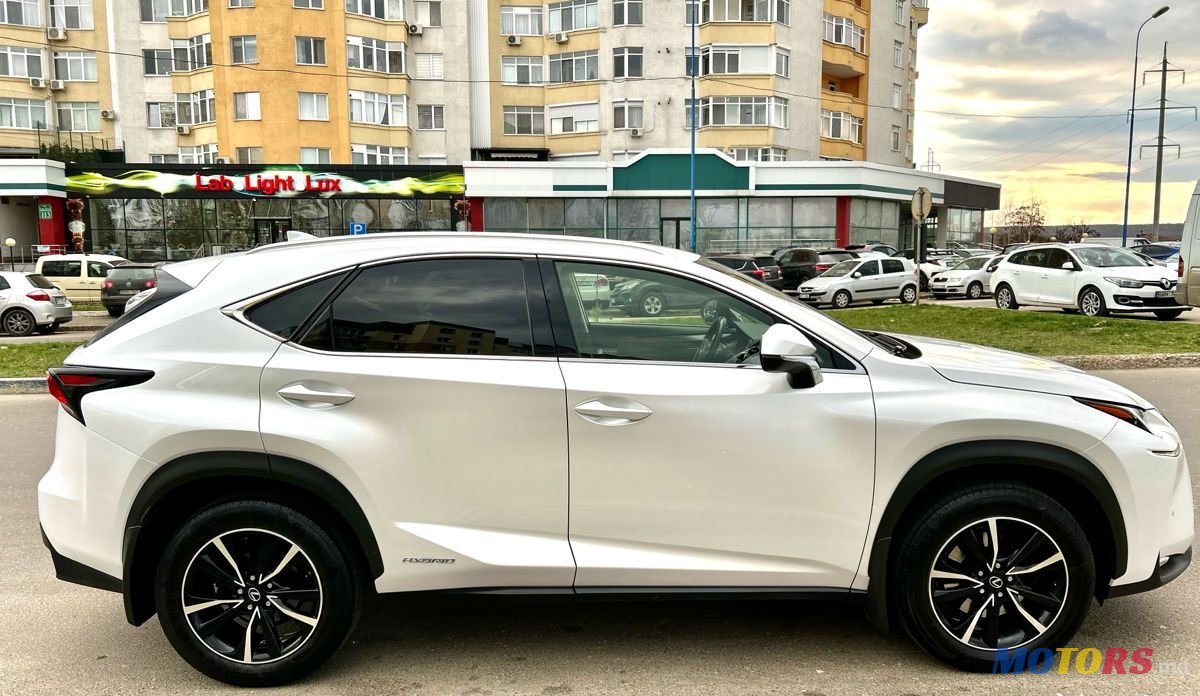 2016' Lexus Nx Series photo #3