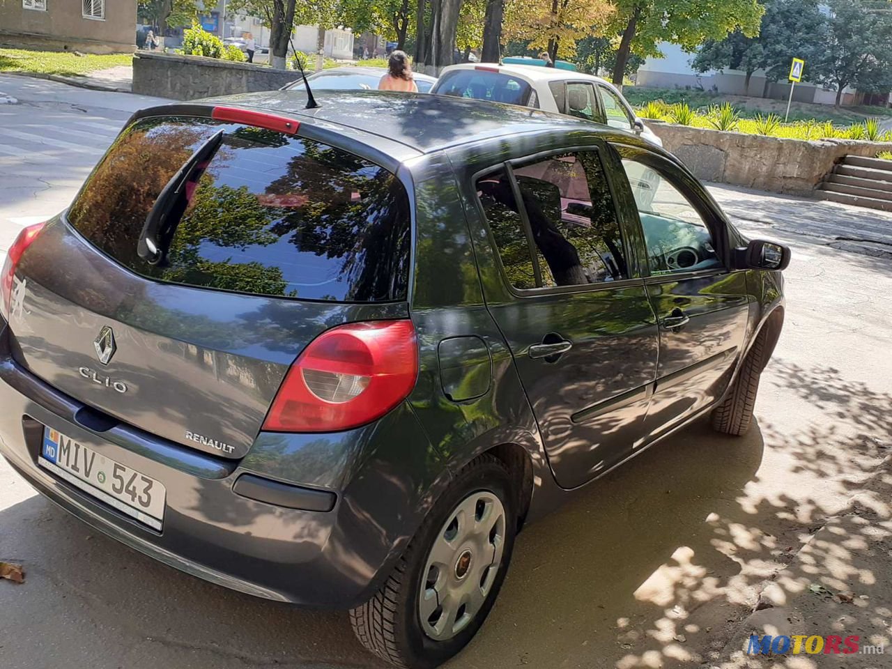 2005' Renault Clio photo #4