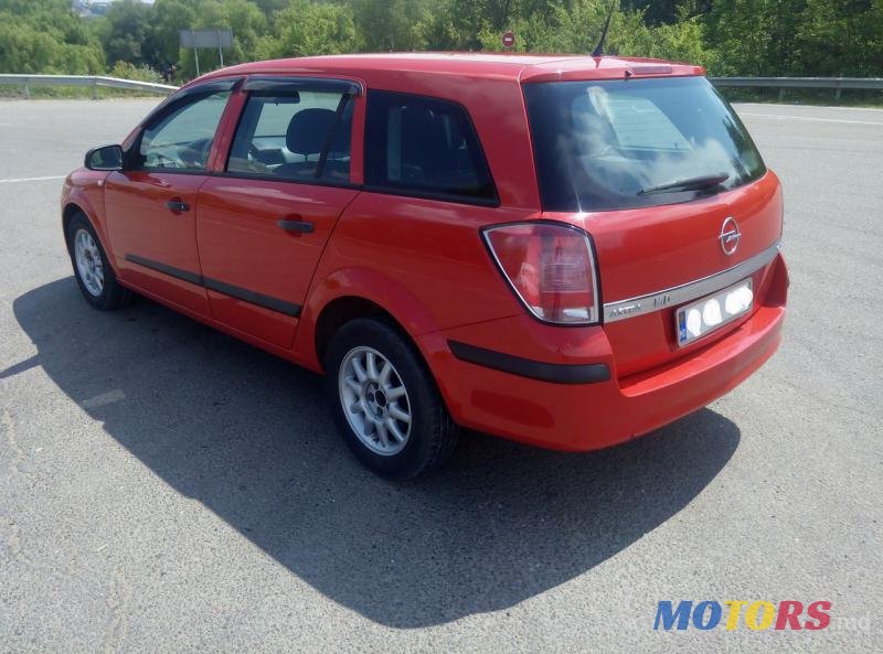 2006' Opel Astra photo #5