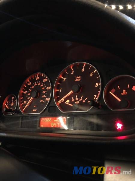 2004' BMW 3 photo #3