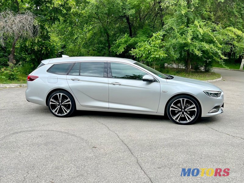 2017' Opel Insignia photo #5