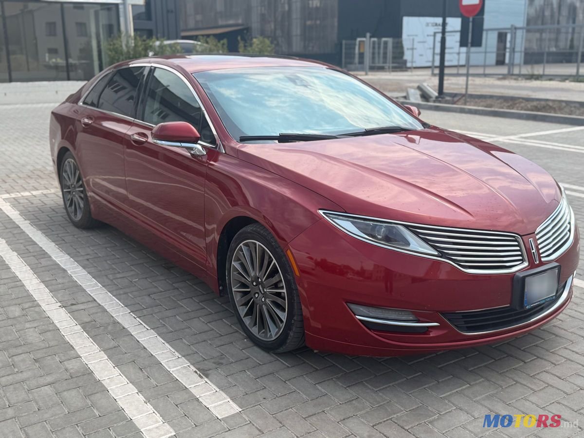 2013' Lincoln MKZ photo #6