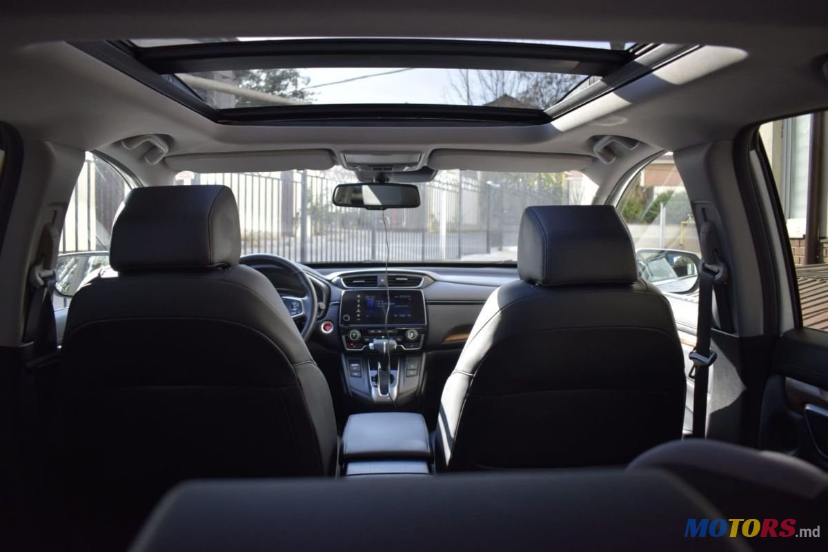 2020' Honda CR-V photo #6