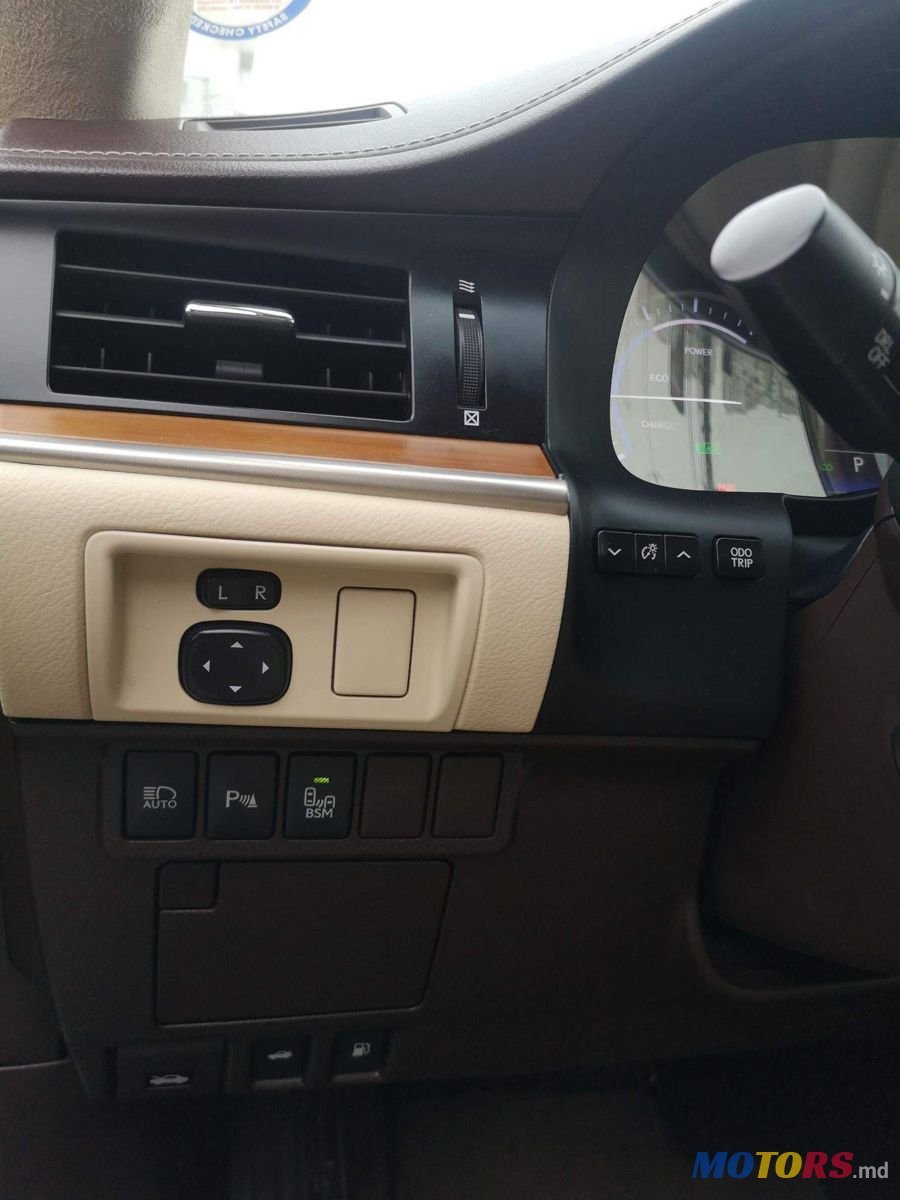 2016' Lexus Es Series photo #3