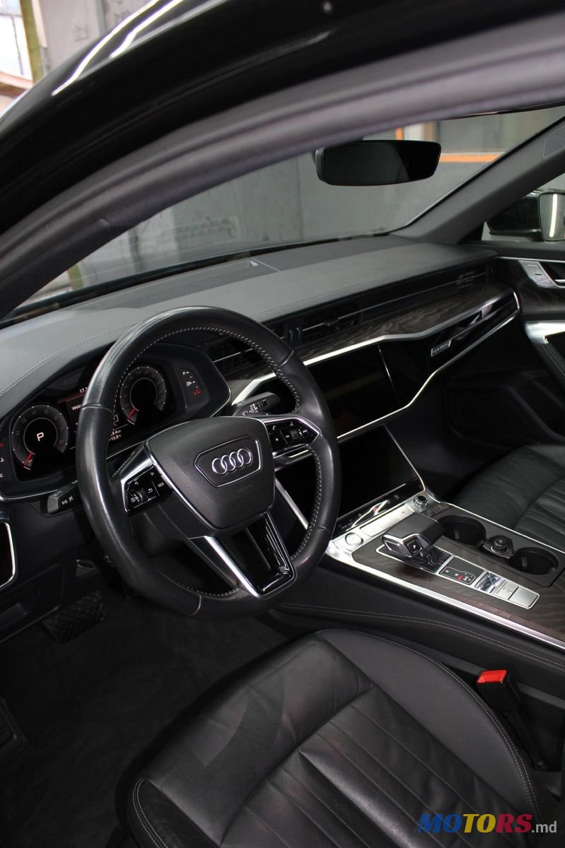 2019' Audi A6 photo #5