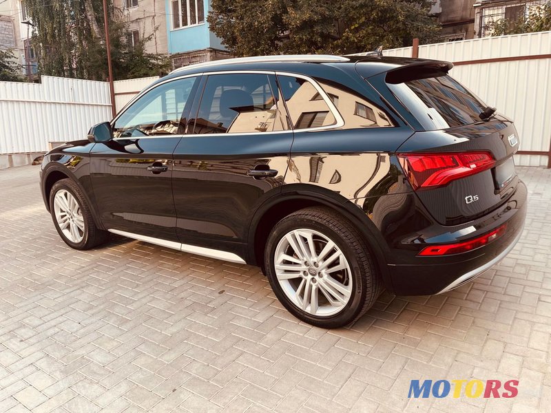 2019' Audi Q5 photo #3