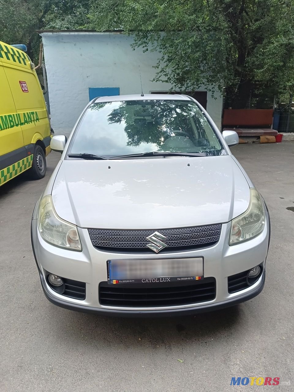 2009' Suzuki SX4 photo #2