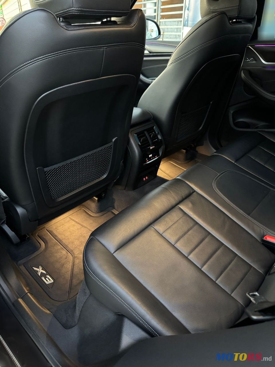2022' BMW X3 photo #5