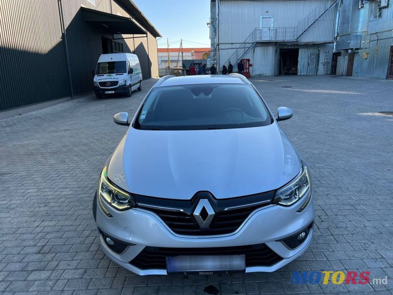 2019' Renault Megane photo #1