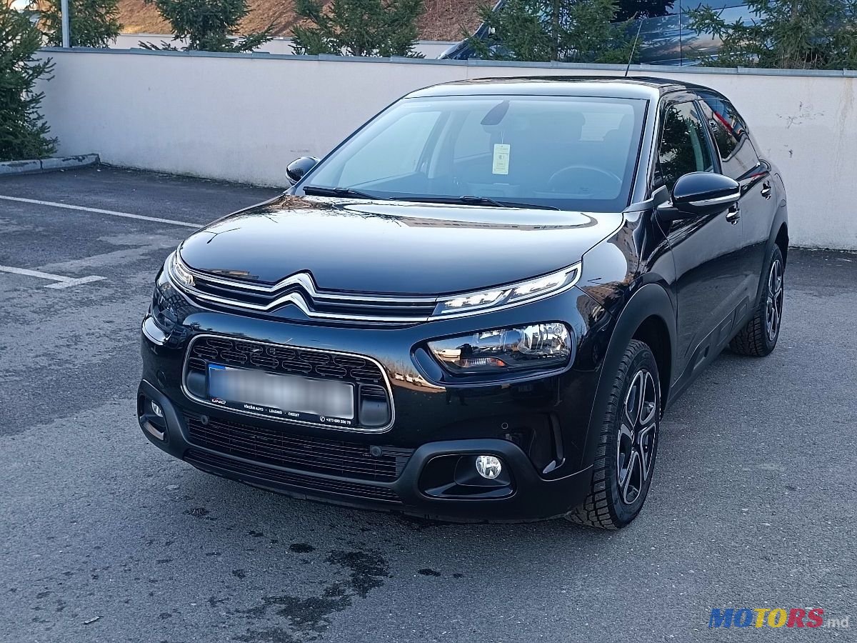 2019' Citroen C4 Cactus photo #3