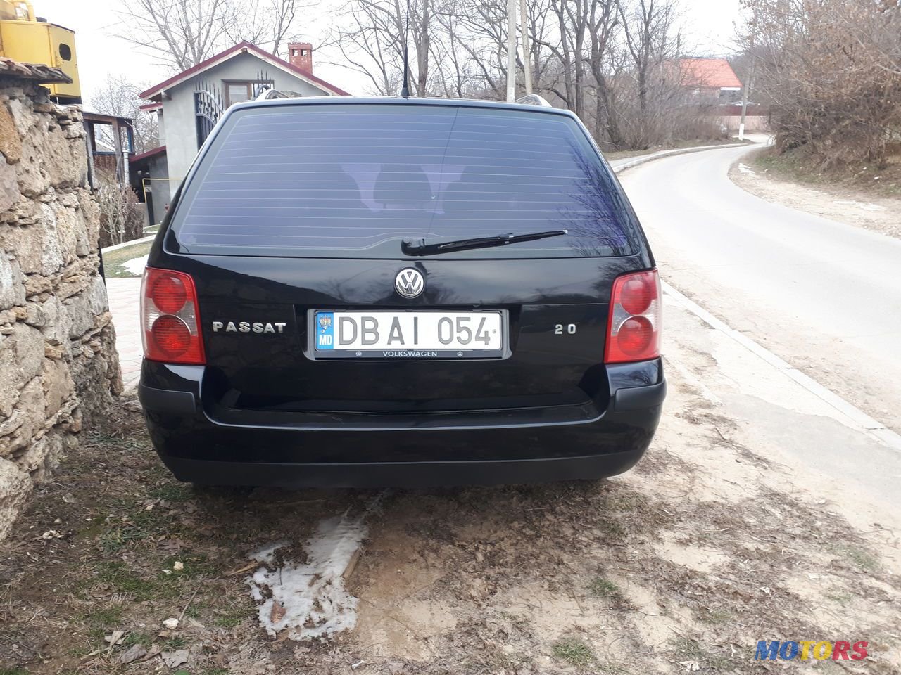 2004' Volkswagen Passat photo #6