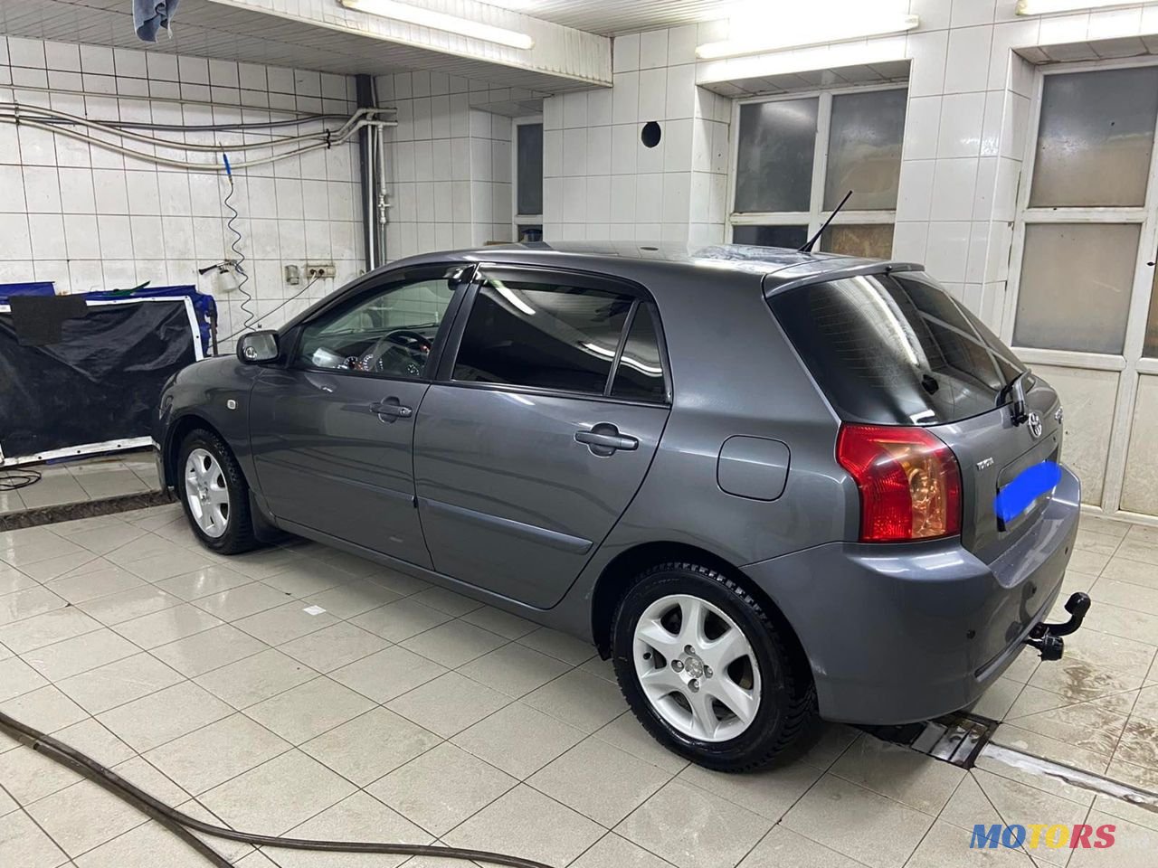 2005' Toyota Corolla photo #1