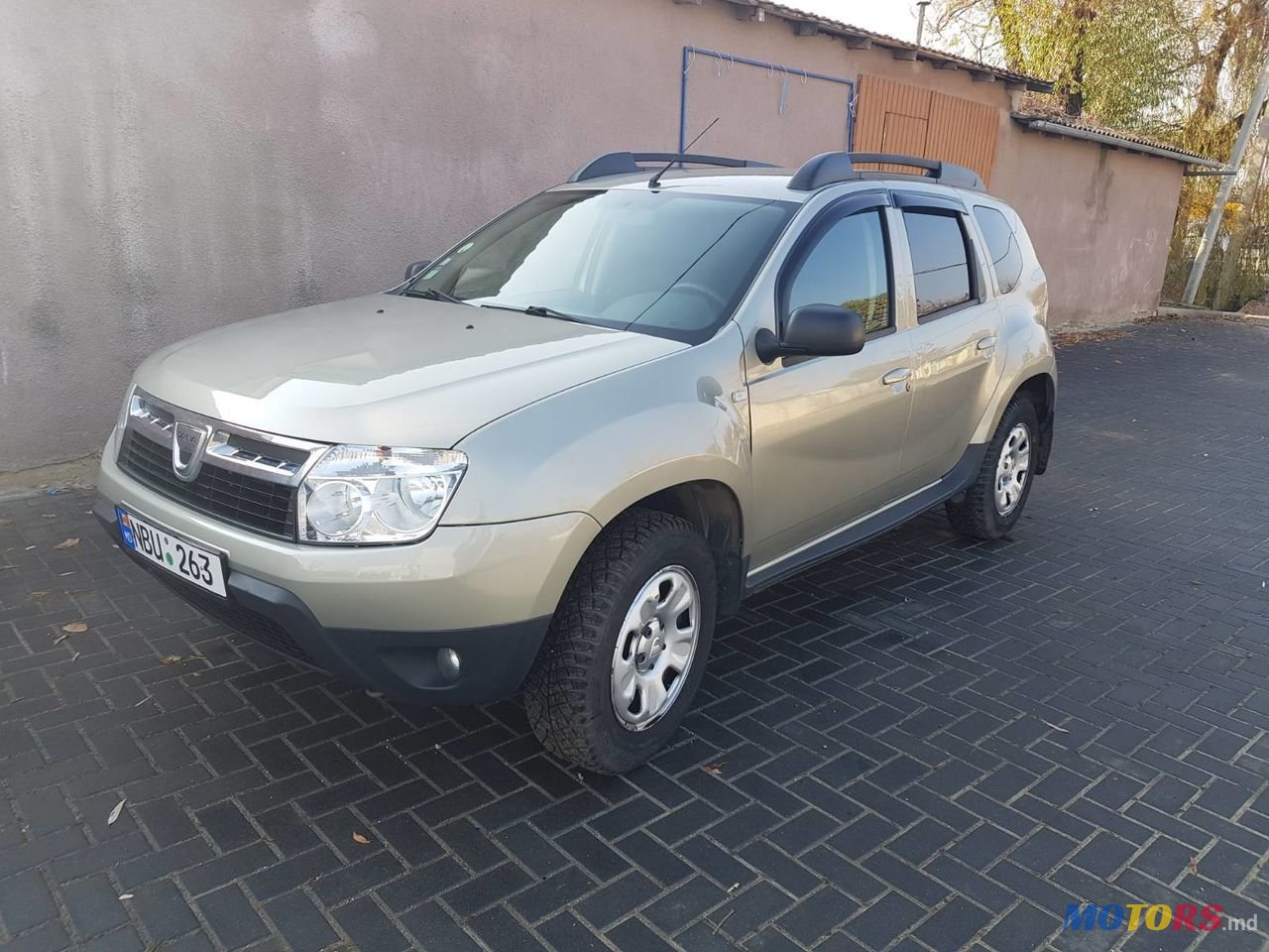 2011' Dacia Duster photo #2