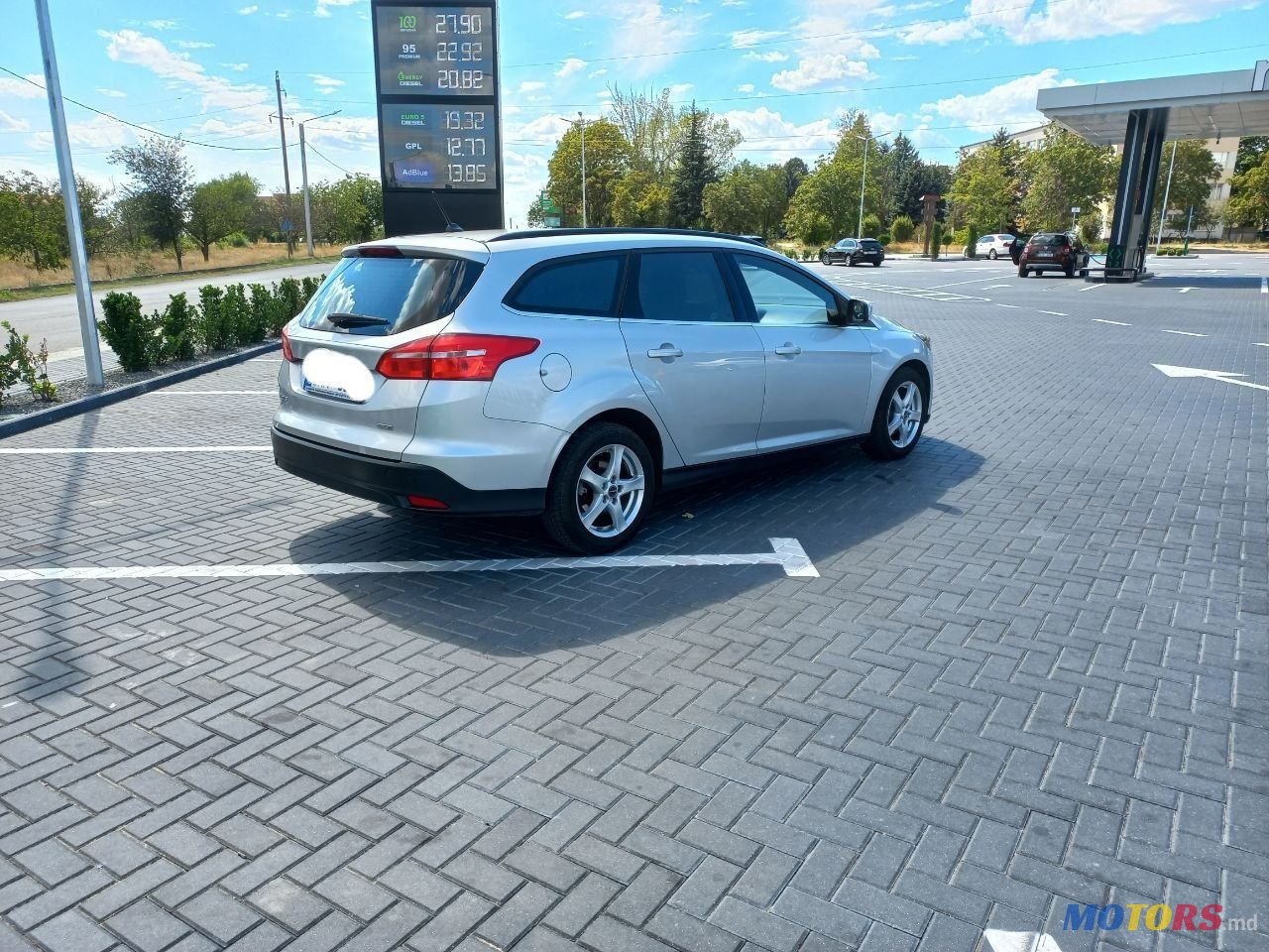 2017' Ford Focus photo #4