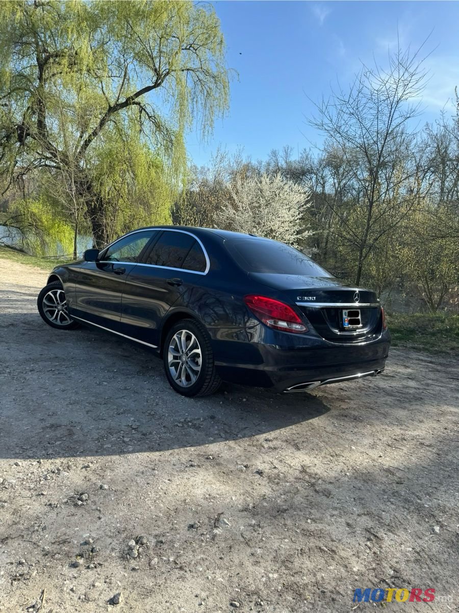 2015' Mercedes-Benz C-Class photo #2