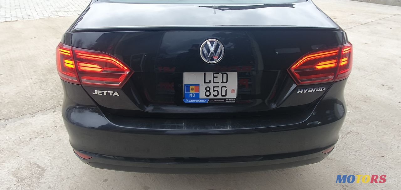 2013' Volkswagen Jetta photo #5