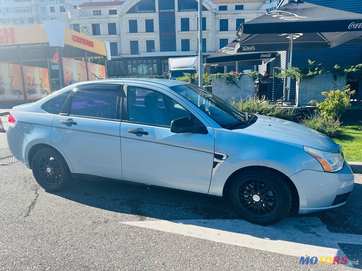 2008' Ford Focus photo #3