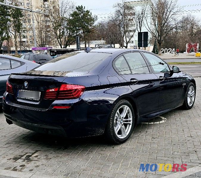 2016' BMW 5 Series photo #4