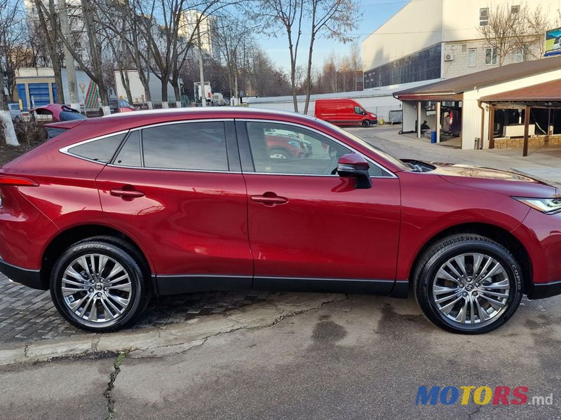 2020' Toyota Venza photo #4