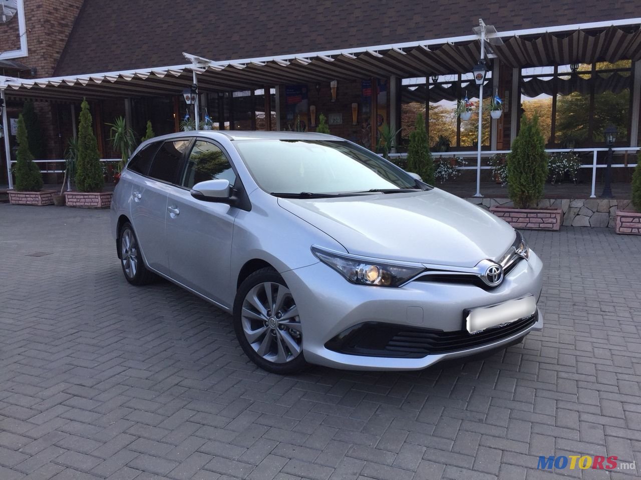 2016' Toyota Auris photo #1