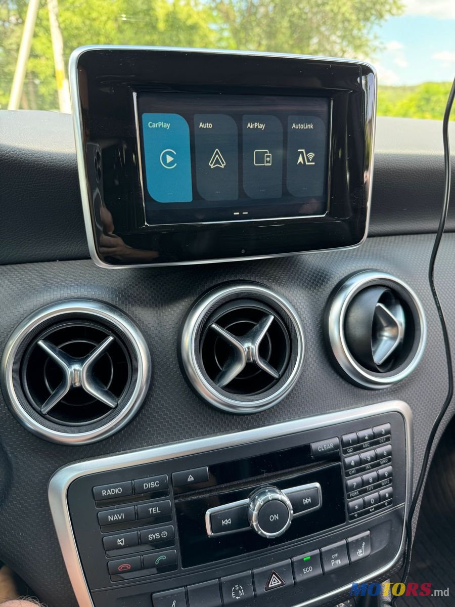 2014' Mercedes-Benz A-Class photo #6