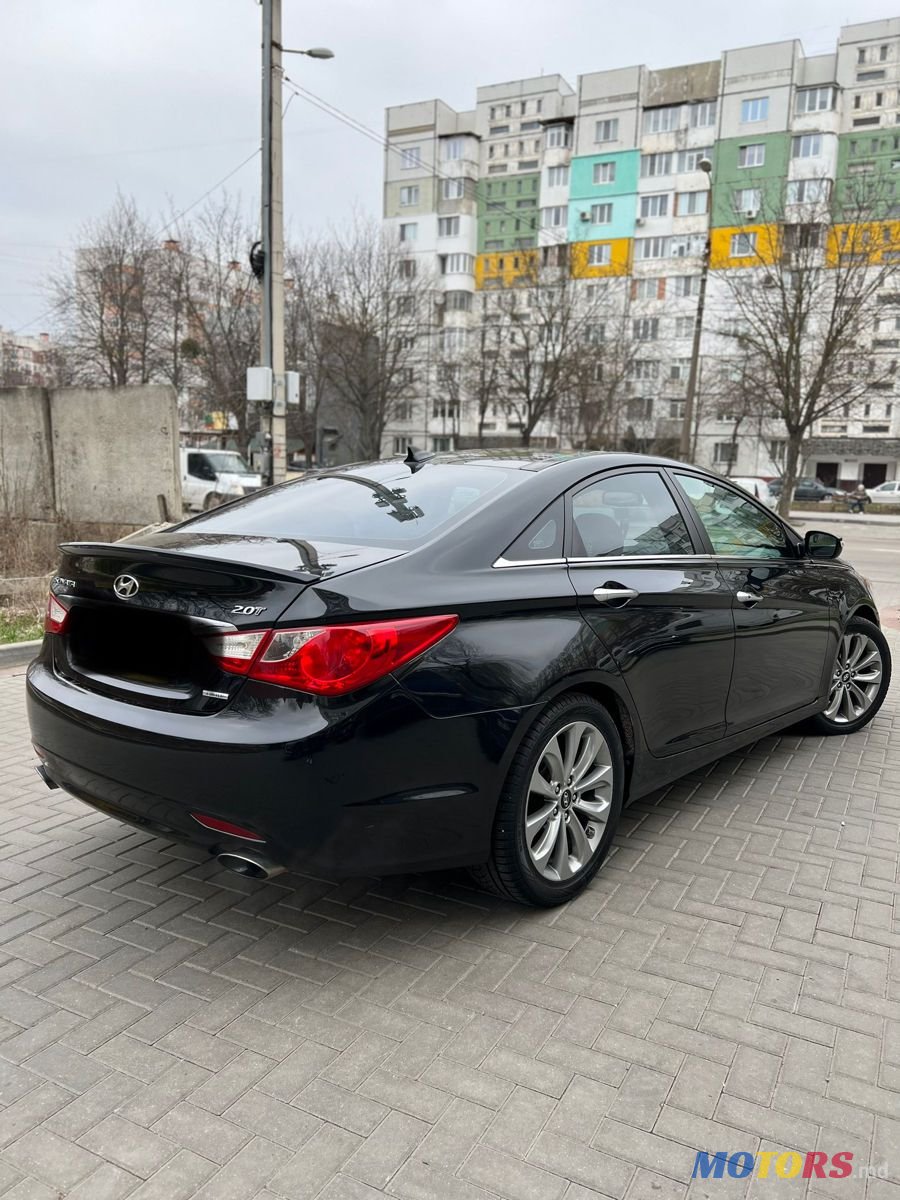 2012' Hyundai Sonata photo #4