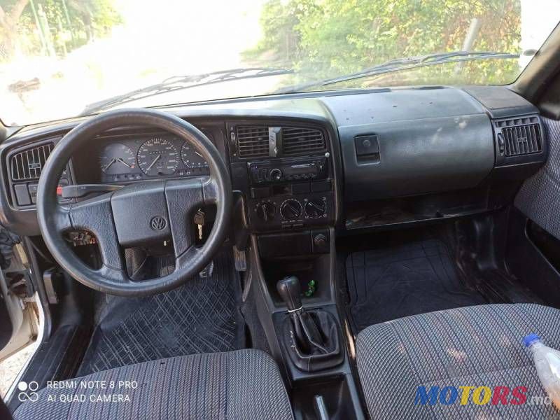 1991' Volkswagen Passat photo #3