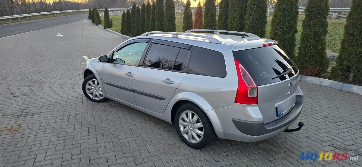 2007' Renault Megane photo #3