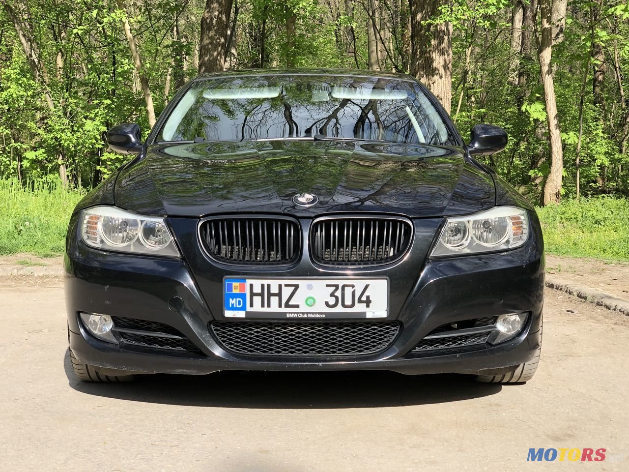 2009' BMW 3 Series photo #1