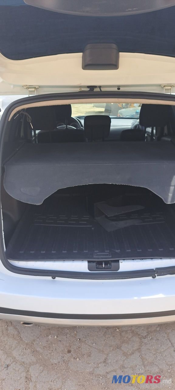 2012' Dacia Duster photo #4