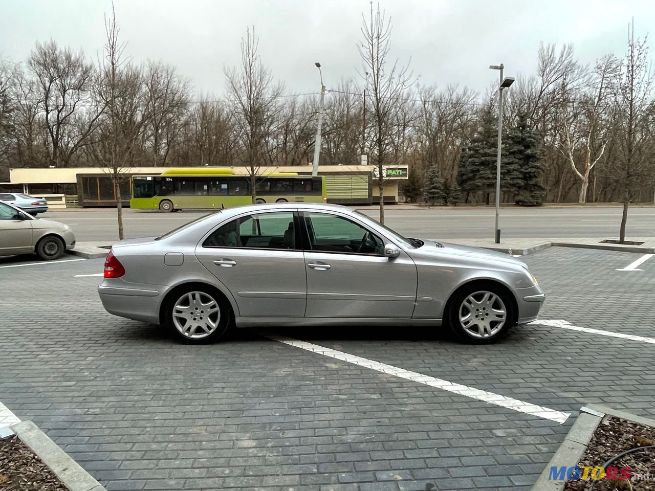 2004' Mercedes-Benz E Класс photo #1