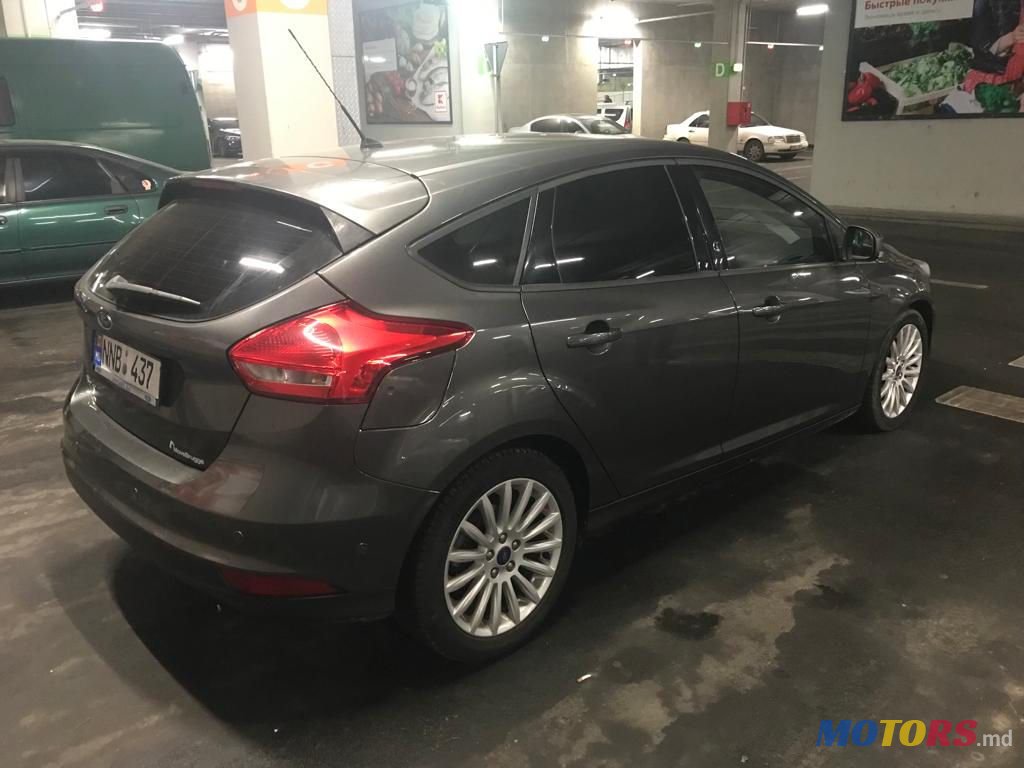 2015' Ford Focus photo #5