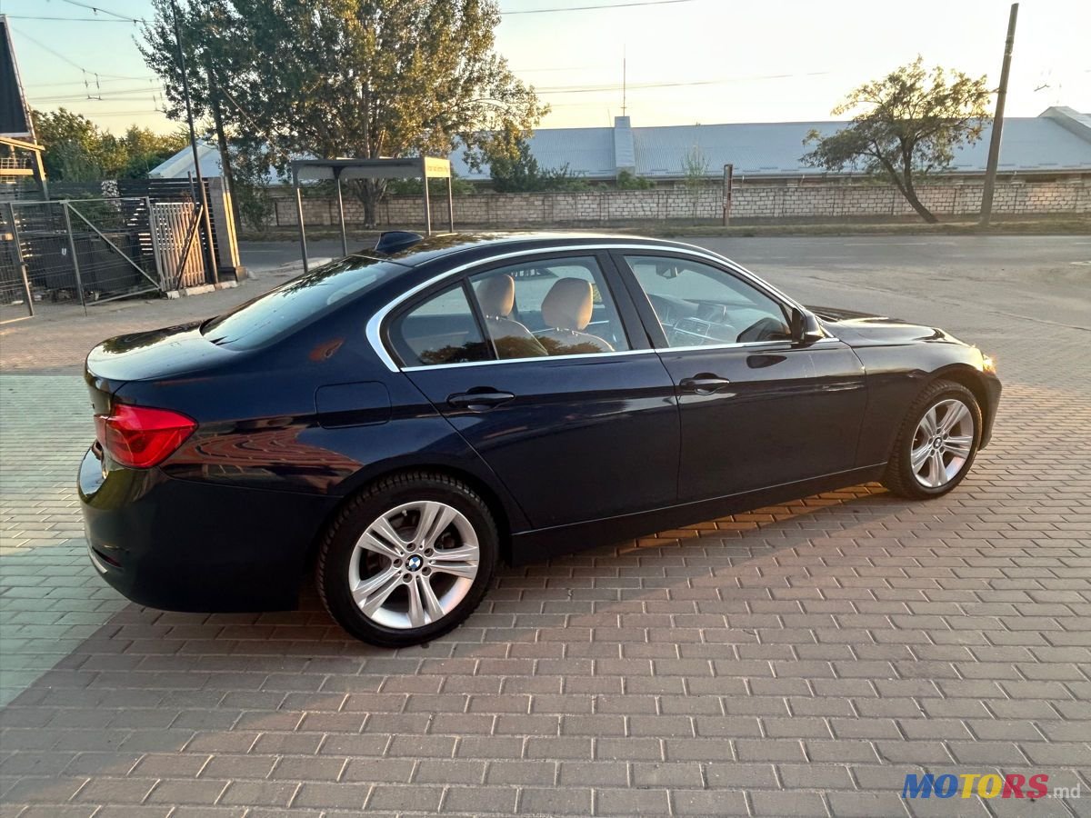 2017' BMW 3 Series photo #2