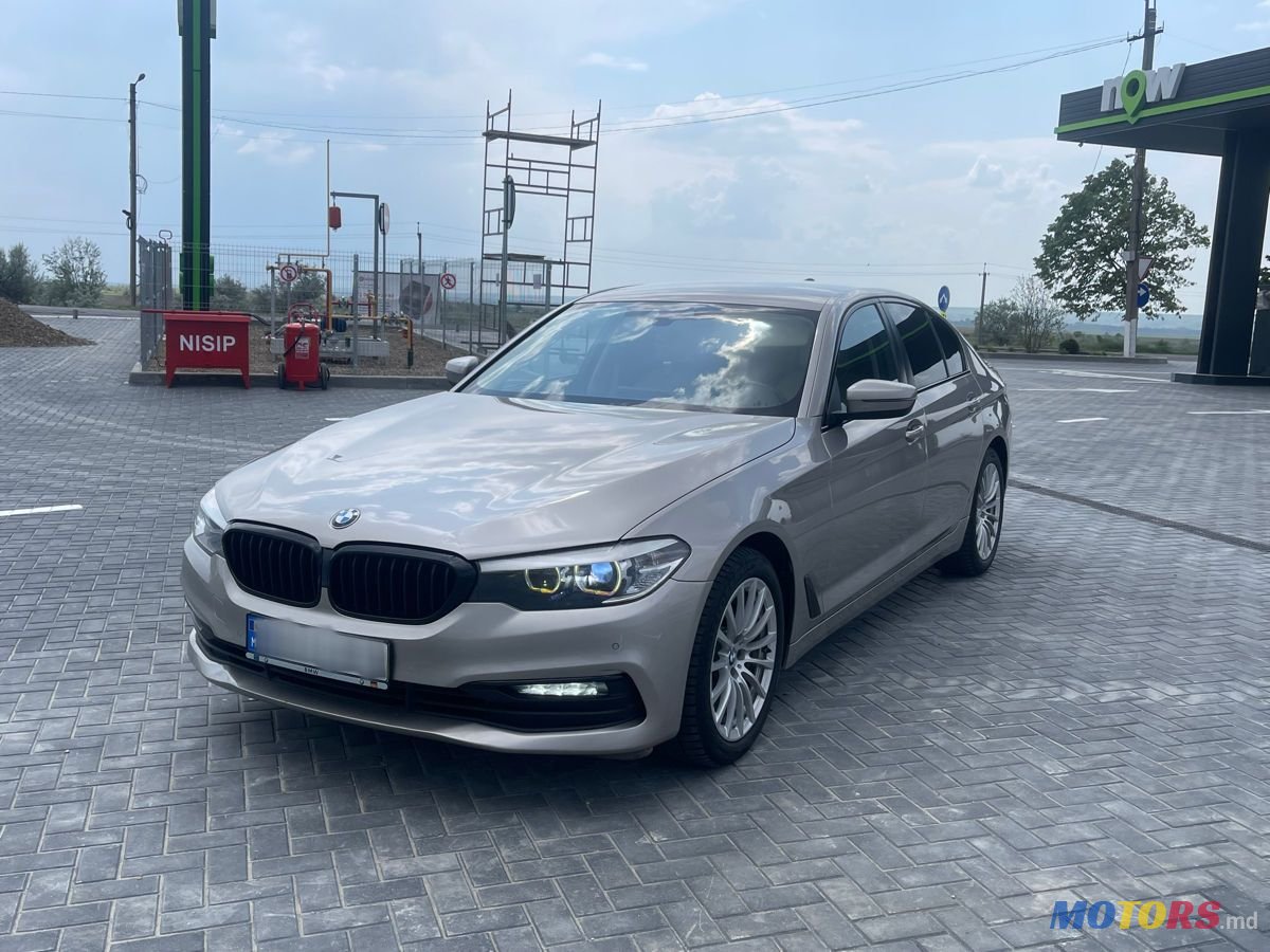 2017' BMW 5 Series photo #2