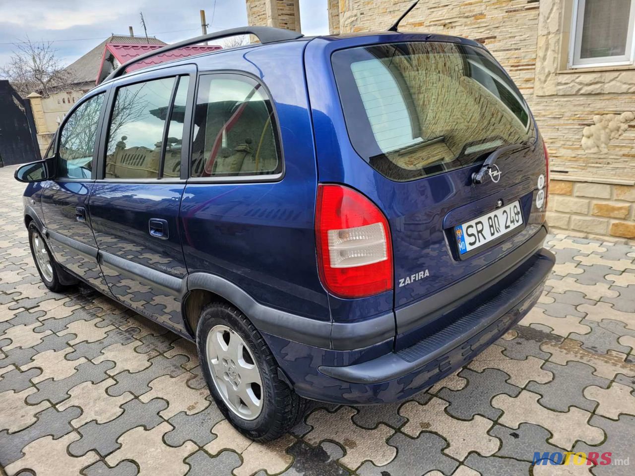 2004' Opel Zafira photo #4